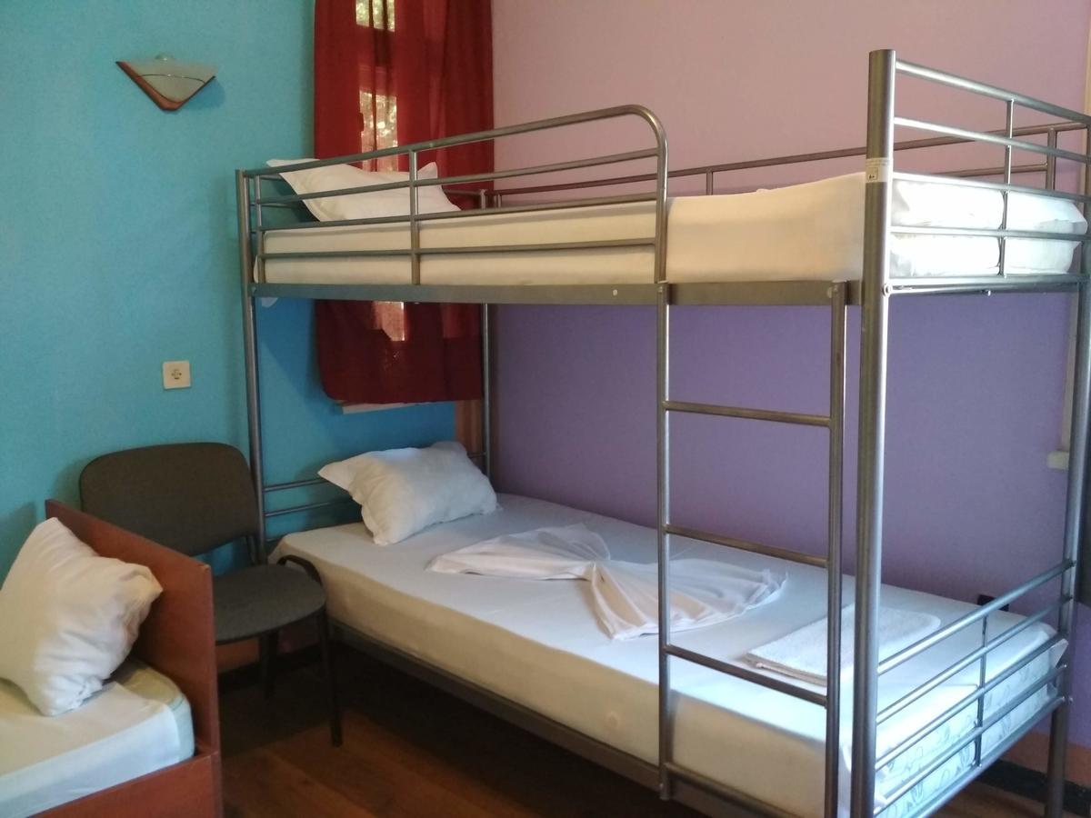 Hostel Compass Burgas Ngoại thất bức ảnh